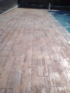 madera de piscina exterior